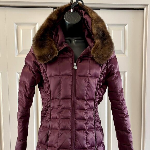 Laundry by Shelli Segal Plum Puffer Coat with Detachable Faux Fur Collar XS - Picture 1 of 10